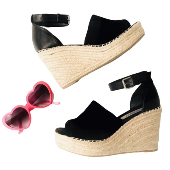 Show Me Your MuMu Shoes - HP🍦SMYM x Steve Madden platform wedge espadrilles